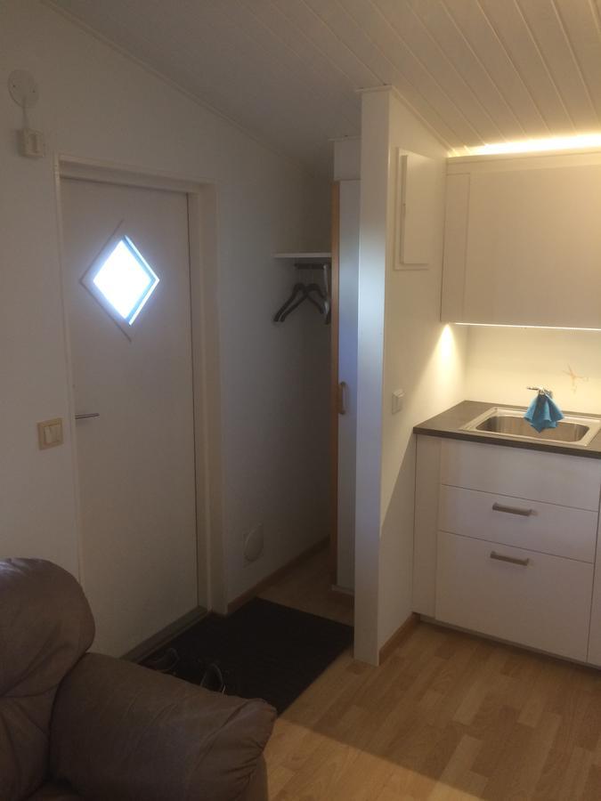 Lillstugan Falkoepingsvaegen Broddetorp Buitenkant foto
