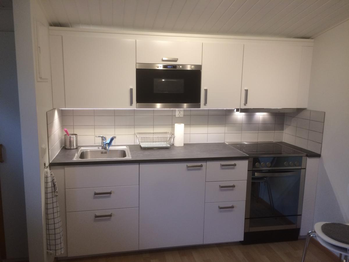 Lillstugan Falkoepingsvaegen Broddetorp Buitenkant foto